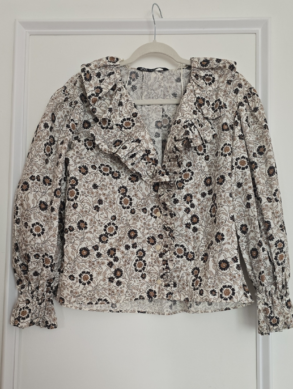 Zara Cream Floral Ruffle Blouse with Brown Accents